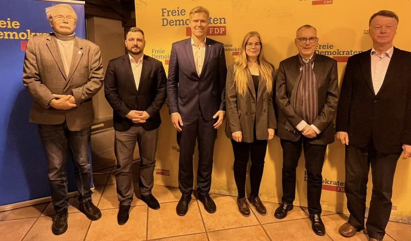 Bernd Lange, Nico Reinke, Christian Bartelt, Lia Grahl, Detlef Wagner und Bernd Jordan (von links nach rechts)
